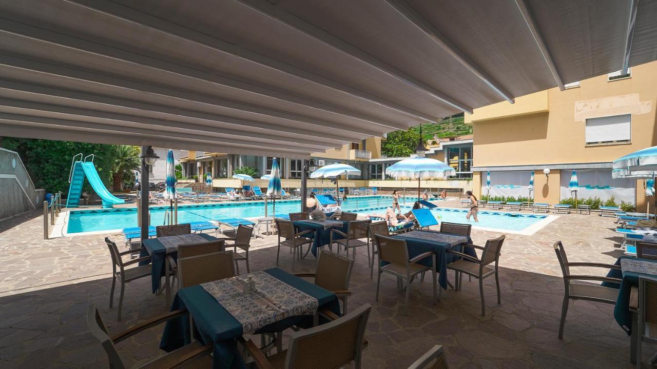 Casa Vacanza San Pietro مايوري المظهر الخارجي الصورة