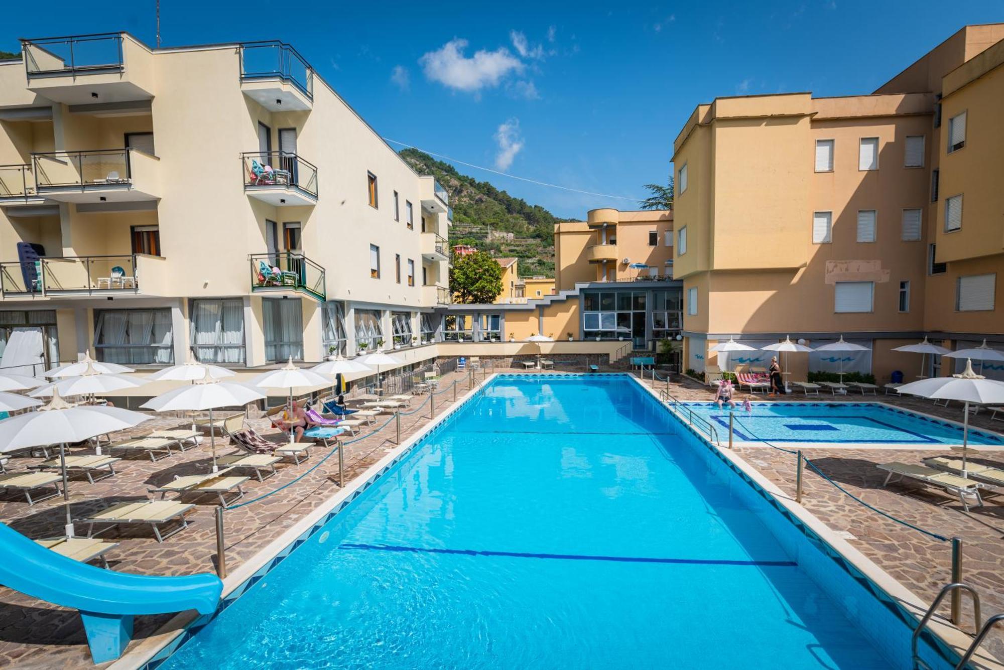 Casa Vacanza San Pietro مايوري المظهر الخارجي الصورة